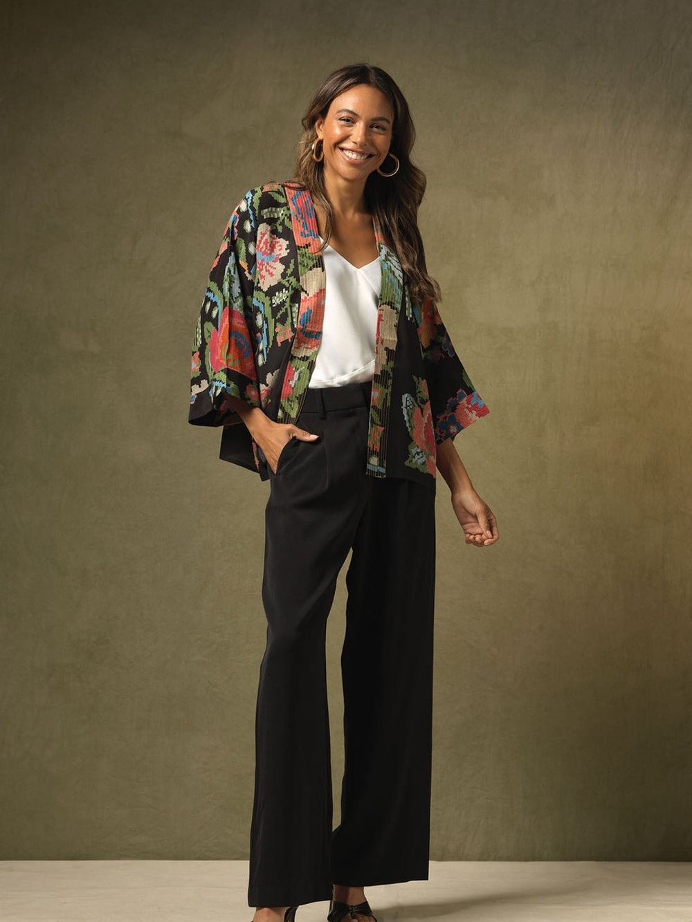 ONE HUNDRED STARS Woven Flower Crepe Kimono - Picture 12 of 12